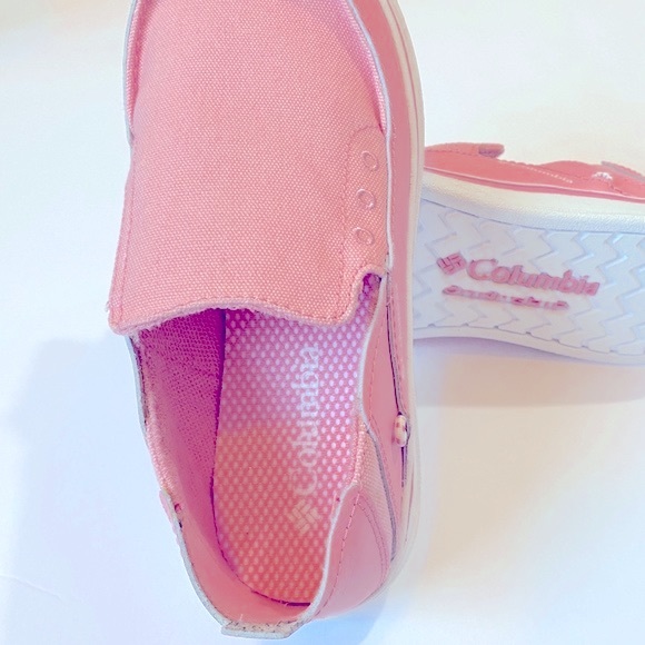 Columbia Kids Slip-On Shoes- Size - 3 - Picture 5 of 6